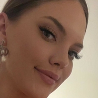Kim Brûlée Meztelen