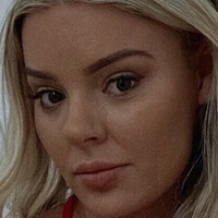 Kim Hartnett Meztelen