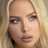 Kim Muhovics Meztelen