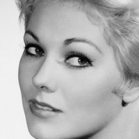 Kim Novak Meztelen