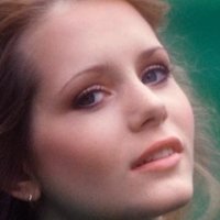 Kimberly McArthur Meztelen