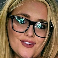 Kimmikaiy Meztelen