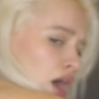 Kira Kollins Meztelen