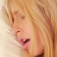 Kirsten_Xxx Meztelen