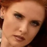 Klein Skadi Meztelen