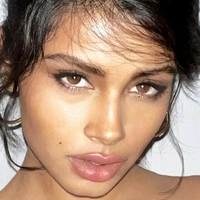Komal Khosla Meztelen