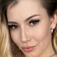 krisskisses Meztelen