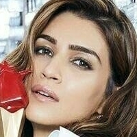 Kriti Sanon Meztelen