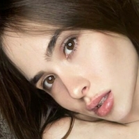 Kylie Bloom Meztelen