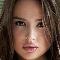 Kylie Green Meztelen