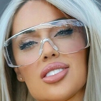 lacikaysomers Meztelen
