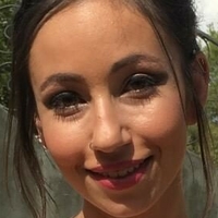 Lada Amores Meztelen