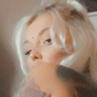 Lady Lauren Meztelen