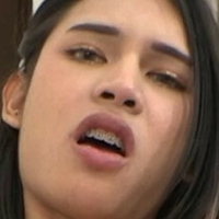 Ladyboy Kitty Meztelen