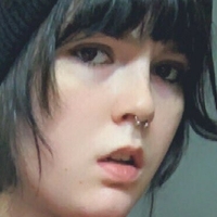Lain Arbor Meztelen