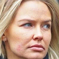Lara Bingle Meztelen