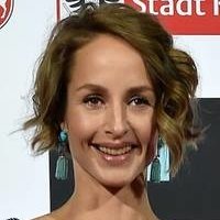Lara-Joy Körner Meztelen