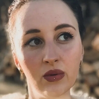 Lara Love Meztelen