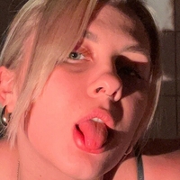 Larissa Lange Meztelen