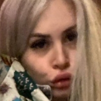 Latinmonique Meztelen
