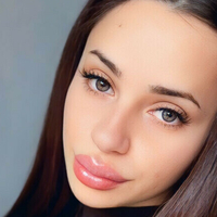 latinnmodel Meztelen