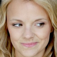 Laura Aikman Meztelen