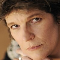Laura Benson Meztelen