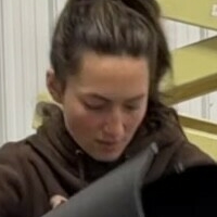 Laura Farms Meztelen