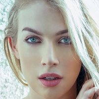 Laura Jacobs Meztelen