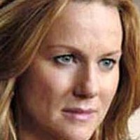 Laura Linney Meztelen