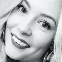 Laura Nieminen Meztelen
