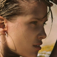 Laura Oganessian Meztelen