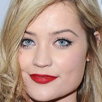 Laura Whitmore Meztelen