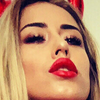 laurabae_ Meztelen