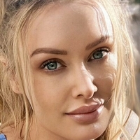 lauraluxfree Meztelen