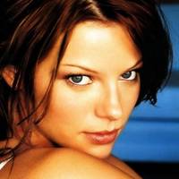 Lauren German Meztelen