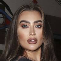 Lauren Goodger Meztelen