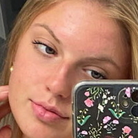 Lauren Henry Meztelen