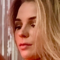 Lauren May Taylor Meztelen