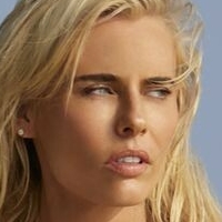 Lauren Wasser Meztelen
