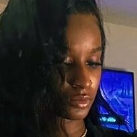 lauryntierre Meztelen