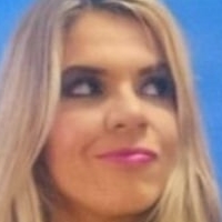 Layla Reis Meztelen