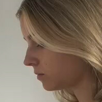 Lea Breuer Meztelen