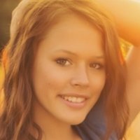 Leah Bay Meztelen