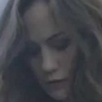 Leah Huebner Meztelen