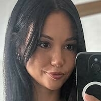 Leah Sharp Meztelen
