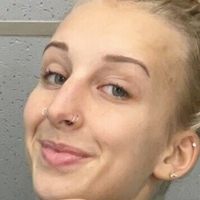 lealy47 Meztelen