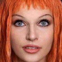 Leeloo Meztelen
