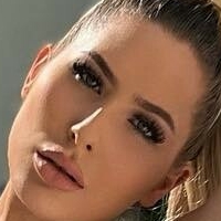 Lena Perthaler Meztelen