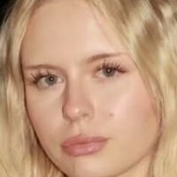 Lenimariee Meztelen